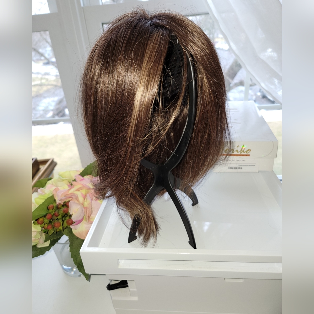 Noriko Harlee Wig marble brown perfect condition selling for $409 currently